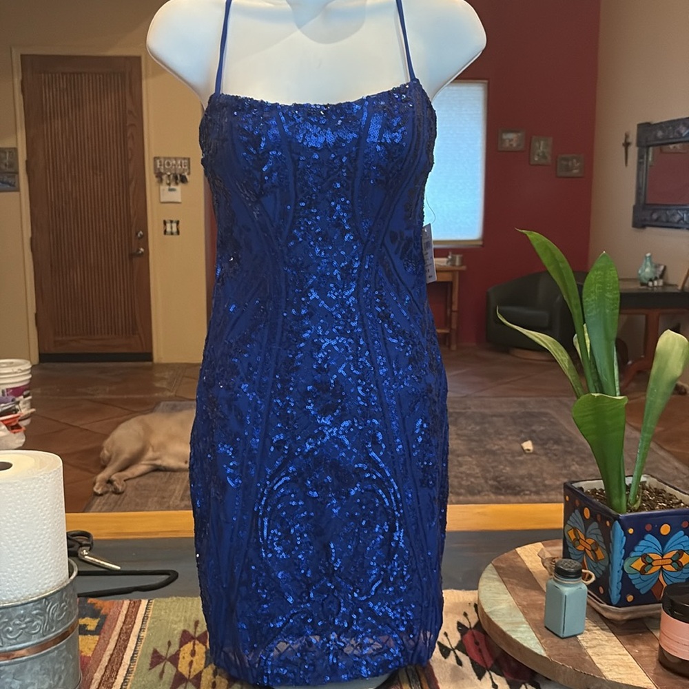 NWT Windsor blue sequined mini dress - Picture 2 of 11